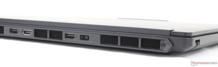 Z tyłu: 2x USB-A (5 Gb/s), HDMI 2.1, zasilacz sieciowy