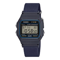 Zegarek cyfrowy Casio F-91WF-2A z niebieską kopertą i dopasowanym paskiem z tkaniny.