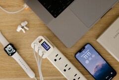 Chargeasap Zeus to podobno pierwsza na świecie ładowarka GaN o mocy 270 W. (Źródło obrazu: Chargeasap)