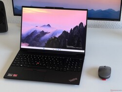 W recenzji: Lenovo ThinkPad E16 G1 AMD. Model testowy dzięki uprzejmości: