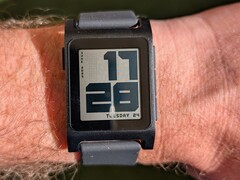 Nowa aplikacja Pebble jest przeznaczona dla smartwatchy Core 2 Duo (na zdjęciu) i Core Time 2. (Źródło zdjęcia: Eric Migicovsky via X.com)