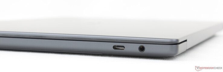 Po prawej stronie: USB-C Thunderbolt 4 z DisplayPort 2.1 + Power Delivery, combo audio 3,5 mm