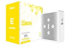 Nowe mini-PC firmy Zotac są dostępne w czarnych i białych wykończeniach z obudowami o pojemności 2,65 litra. (Źródło zdjęcia: Zotac)