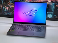 Asus ROG Zephyrus G14 2025. (Źródło zdjęcia: Notebookcheck)