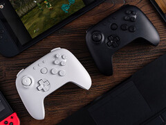 Kontroler Bluetooth 8BitDo 64 jest już dostępny w Stanach Zjednoczonych i Wielkiej Brytanii. (Źródło obrazu: 8BitDo)