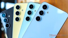 Przeciek potencjalnie ujawnił wszystkie kolory i opcje pamięci masowej dla następcy Galaxy S24 FE, na zdjęciu tutaj (źródło obrazu: Notebookcheck)