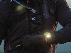 Wersja beta Garmin 21.15 jest już dostępna dla Fenix 8 (na zdjęciu) i niektórych powiązanych smartwatchy. (Źródło zdjęcia: Garmin)