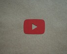 Logo YouTube (źródło obrazu: Kelly Sikkema, Unsplash)