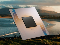 Airbus i SandboxAQ testują nawigację z czujnikami kwantowymi jako ochronę przed zakłóceniami GPS. Na zdjęciu: Chip kwantowy Willlow firmy Google (źródło zdjęcia: Google)