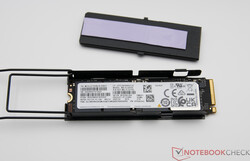 dysk SSD Samsung o pojemności 2 TB