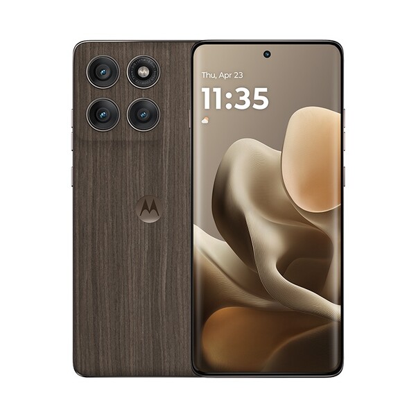 Motorola Edge 60 Pro w kolorze Basswood Walnut (źródło zdjęcia: Motorola)