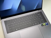 Recenzja Samsung Galaxy Book6 Ultra - imponujący laptop multimedialny ze wspaniałym wyświetlaczem OLED i RTX 5070