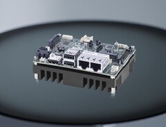 MSI MS-Cf16 V3.0 to nowy SBC z wieloma opcjami I/O. (Źródło obrazu: MSI)
