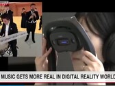 Canon Japan prezentuje prototyp zestawu słuchawkowego do rzeczywistości mieszanej, aby cieszyć się występami muzycznymi. (Źródło: NHK World News)
