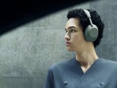 Model Sony WH-1000XM6 ma również problemy z zawiasami.