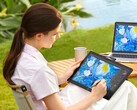 Ekran rysunkowy XPPen Artist Ultra 14 można podłączyć do laptopów za pomocą pojedynczego złącza USB-C.
