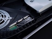 Duży zakład Sony na dyski SSD PCIe4 do rozbudowy opłaca się na tle karty rozszerzeń XBox Series X (Źródło obrazu: IGN)