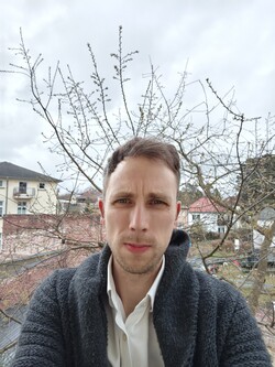 Selfie z aparatem 32 MP