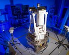 Obserwatorium kosmiczne IXPE w ośrodku testowym (źródło zdjęcia: Ball Aerospace; przycięte)