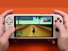 Konsola przenośna Mangmi Air X z grą Grand Theft Auto: Vice City Stories. (Źródło zdjęcia: Joey&#039;s Retro Handhelds)