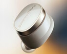 Słuchawki douszne Bowers &amp; Wilkins Pi8 TWS mają ulepszone dopasowanie do ucha dzięki trzyletnim badaniom i projektowaniu. (Źródło zdjęcia: Bowers &amp; Wilkins)