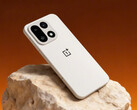 OnePlus 15 zaczyna się od około 561 dolarów w Chinach. Na zdjęciu: zdjęcie promocyjne telefonu. (Źródło zdjęcia: OnePlus)