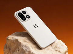 OnePlus 15 zaczyna się od około 561 dolarów w Chinach. Na zdjęciu: zdjęcie promocyjne telefonu. (Źródło zdjęcia: OnePlus)