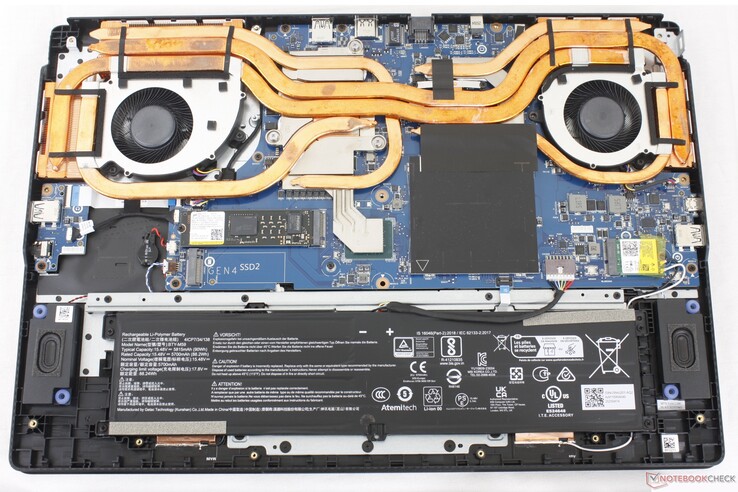 MSI Crosshair 18 HX AI obsługuje 2x DDR5 SODIMM i 2x M.2 2280 SSD