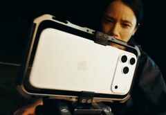IPhone 17 Pro Max ma teleobiektyw 48 MP z czujnikiem większym o 56% (źródło obrazu: Apple)