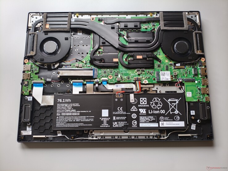 Gigabyte Gaming A18 Pro