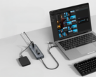 Koncentrator danych Anker USB-C (8 w 1, 5 Gb/s) ma port PD-IN o mocy 100 W do ładowarki laptopa. (Źródło zdjęcia: Anker)