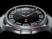 Zegarek Galaxy Watch 6 Classic (na zdjęciu) ma obrotową ramkę do nawigacji po interfejsie użytkownika. (Źródło zdjęcia: Samsung)