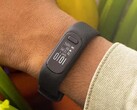 Monitor fitness Garmin vivosmart 5 (na zdjęciu) obsługuje teraz Body Battery TrueUp. (Źródło zdjęcia: Garmin)