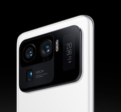 Tylny wyświetlacz Mi 11 Ultra może być gotowy do powrotu w serii Xiaomi 16. (Źródło obrazu: Xiaomi)