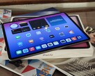 IPad Air Apple z Apple M3 oferuje dużą moc i wysokiej jakości obudowę. (Źródło obrazu: Notebookcheck)