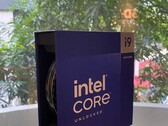 Pudełko Core i9-14900K wygląda identycznie jak opakowanie Core i9-13900K. (Źródło: @LepherAndrey)