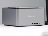Konfiguracja z najwyższej półki wyposażona jest w desktopową kartę RTX 5060 Ti i Core Ultra 9 285. Na zdjęciu: ThinkCentre neo Ultra Gen 2 (źródło zdjęcia: Lenovo)