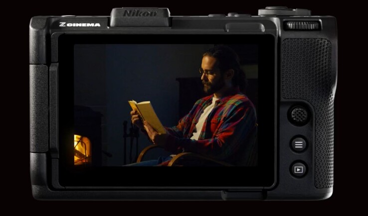 Tył aparatu Nikon ZR z dużym ekranem