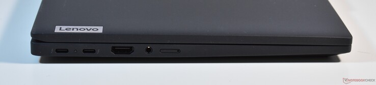 po lewej: 2x Thunderbolt 4, HDMI, 3,5 mm audio, nanoSIM