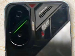 Wygląda na to, że Xiaomi przygotowuje się do wydania specjalnej wersji Poco F7. (Źródło obrazu za pośrednictwem Abhishek Yadav)