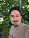 Selfie wykonane telefonem Pixel 10a (tryb portretowy)