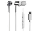 Słuchawki douszne Audio-Technica ATH-CKD30C z złączem USB-C są wyposażone w wysokiej jakości przetwornik cyfrowo-analogowy (DAC) oraz cztery rozmiary wkładek dousznych.