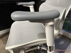 Tapicerowane podłokietniki 4D