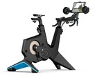 Urządzenie Garmin Tacx NEO Bike Plus symuluje nawierzchnie zewnętrzne, takie jak ścieżki żwirowe czy bruk. (Źródło obrazu: Garmin)