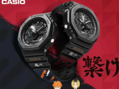 Casio G-Shock GA-B2100-1A1PRW (po lewej) i G-Shock GA-B2100-1A1PRY (po prawej). (Źródło zdjęcia: @morgan_gshock na Instagramie)