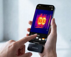 Najnowsza kamera termowizyjna firmy Rision wykorzystuje aparat smartfona w celu poprawy jakości obrazu.