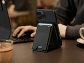 Nowy portfel HaloLock Power Bank. (Źródło: ESR)