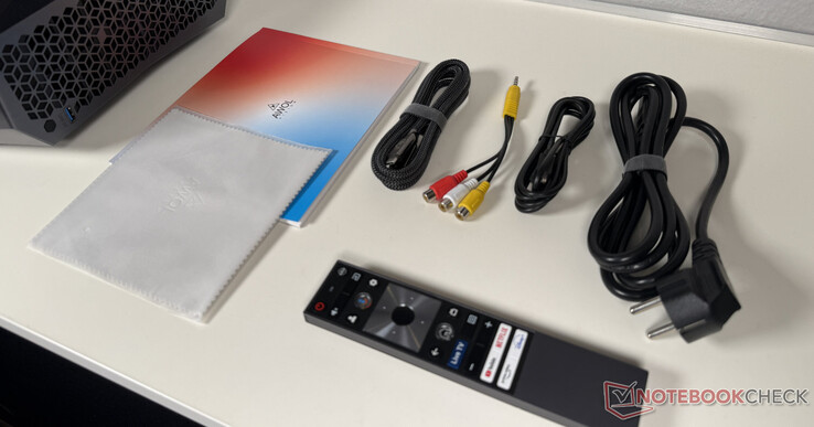 Zakres dostawy (skórzany pokrowiec nie znajduje się na zdjęciu)