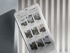 Boox Palma 2 Pro jest wyposażony w kolorowy wyświetlacz i obsługę dwóch kart SIM 5G. (Źródło zdjęcia: Boox)