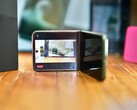 Model Razr Plus 2026 (Razr 70 Plus) oferuje wiele różnych możliwości innowacyjnego wykorzystania wbudowanych aparatów.